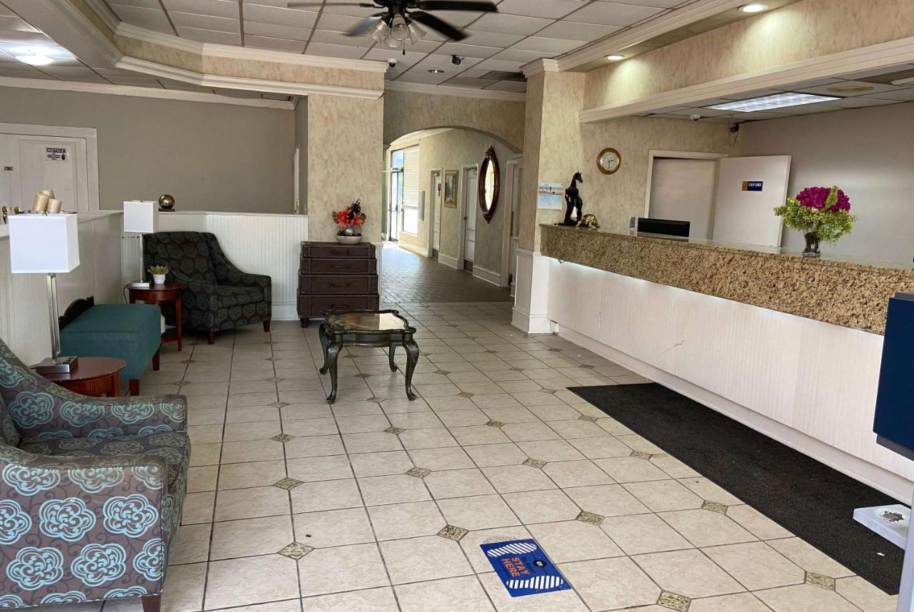 Days Inn By Wyndham オザーク エクステリア 写真